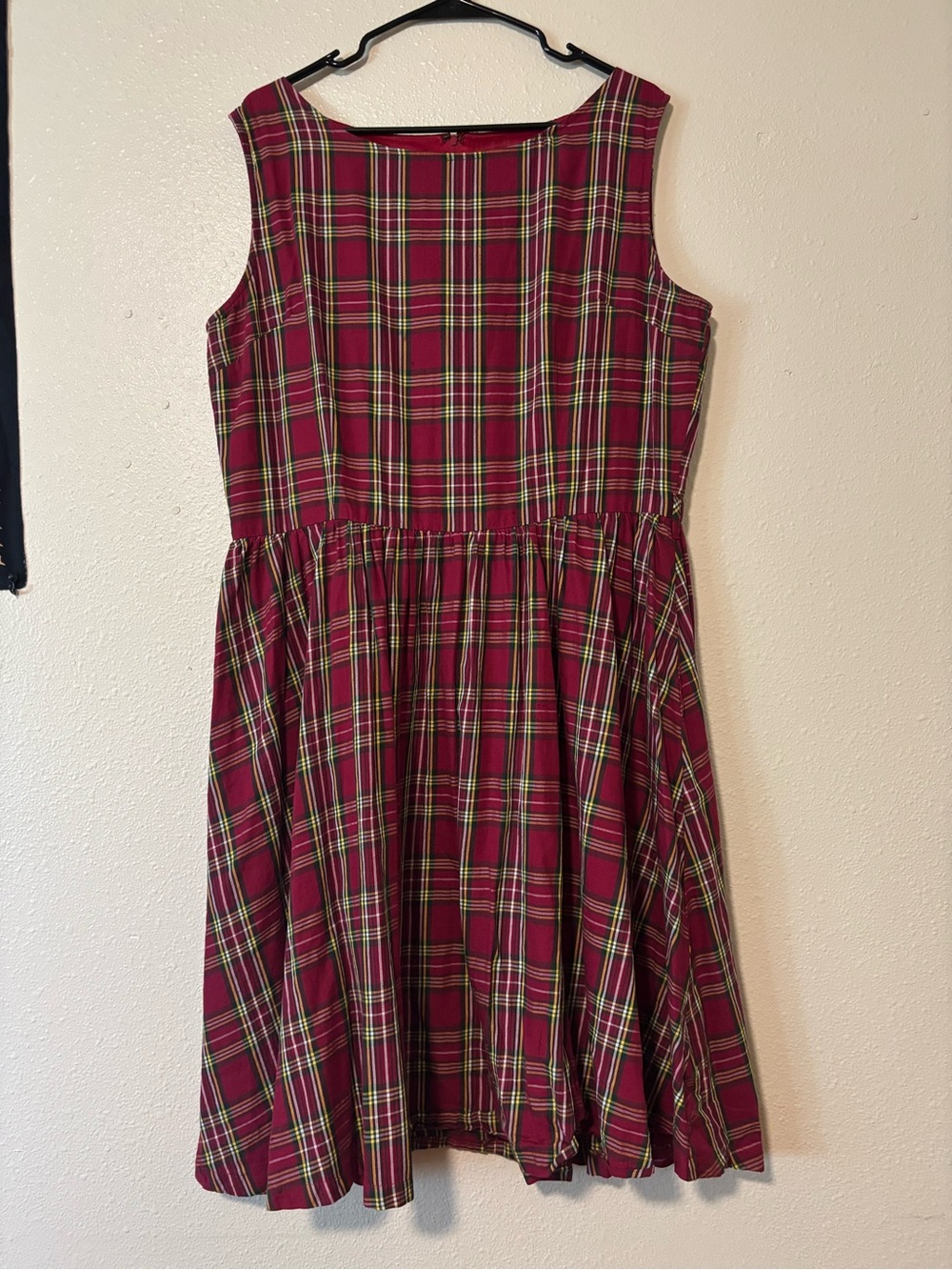 Lindy Bop Plaid Midi Dress in Red & Green Size 3XL